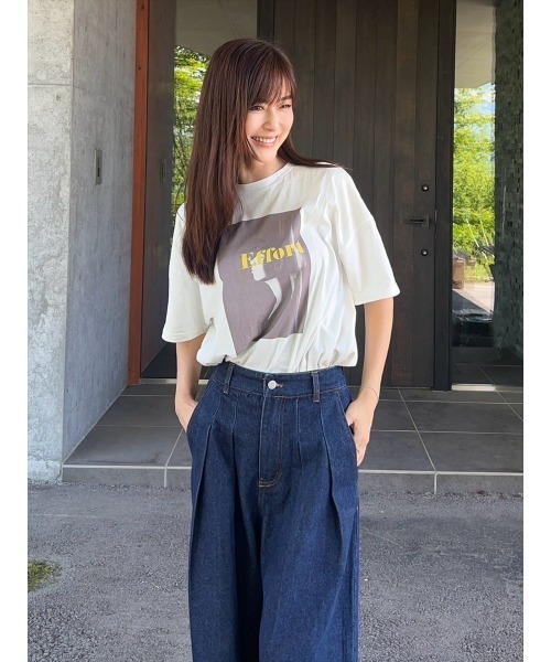 Day and Grade（デイアンドグレイド）の「【Shihoセレクト】タックワイドデニムパンツ（デニムパンツ・レディース・ブルー・FREE）」の11枚目の写真