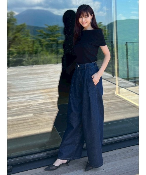 Day and Grade（デイアンドグレイド）の「【Shihoセレクト】タックワイドデニムパンツ（デニムパンツ・レディース・ブルー・FREE）」の13枚目の写真