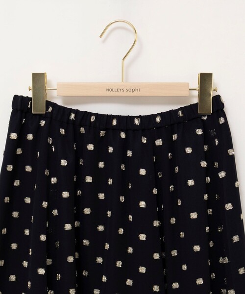 NOLLEY’S Sophi（ノーリーズソフィ）の「《セットアップ対応》ラメカットジャガードフレアスカート（スカート・レディース・ブラック系その他・38）」の13枚目の写真