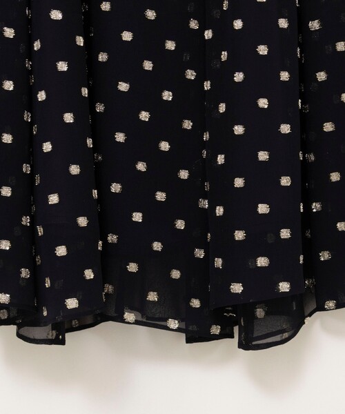 NOLLEY’S Sophi（ノーリーズソフィ）の「《セットアップ対応》ラメカットジャガードフレアスカート（スカート・レディース・ブラック系その他・38）」の14枚目の写真