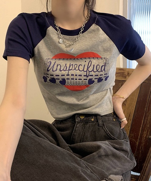 Songe（ソンジュ）の「フロントプリントラグラン半袖Tシャツ（Tシャツ/カットソー・レディース・グレー/ホワイト・M/L）」の11枚目の写真