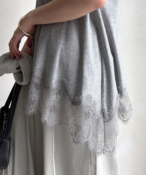 DouDou(ドゥドゥ)の「ヘムレースタンク(Tシャツ/カットソー・レディース・ブラウン/ブラック/オフホワイト/グレー・FREE)」の16枚目の写真