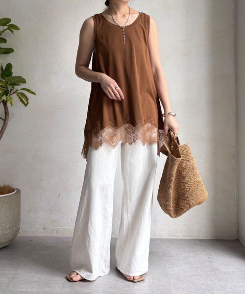 DouDou(ドゥドゥ)の「ヘムレースタンク(Tシャツ/カットソー・レディース・ブラウン/ブラック/オフホワイト/グレー・FREE)」の17枚目の写真