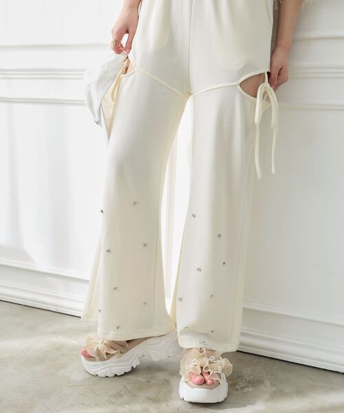 MAJESTIC LEGON(マジェスティックレゴン)の「パールリボンフリルボリュームスポサン(サンダル・レディース・アイボリー/グレイッシュベージュ/ブラック・SMALL/MEDIUM/LARGE/X-LARGE)」の12枚目の写真