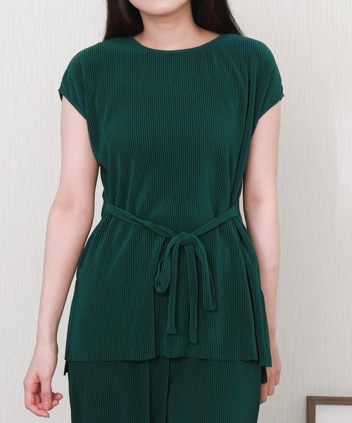 libelle more（リベル モア）の「クリスタルプリーツセットアップ プルオーバー＋パンツ（ワンピース・レディース・チャコールグレー/グリーン/ブラック/グレイッシュベージュ・L/M）」の12枚目の写真