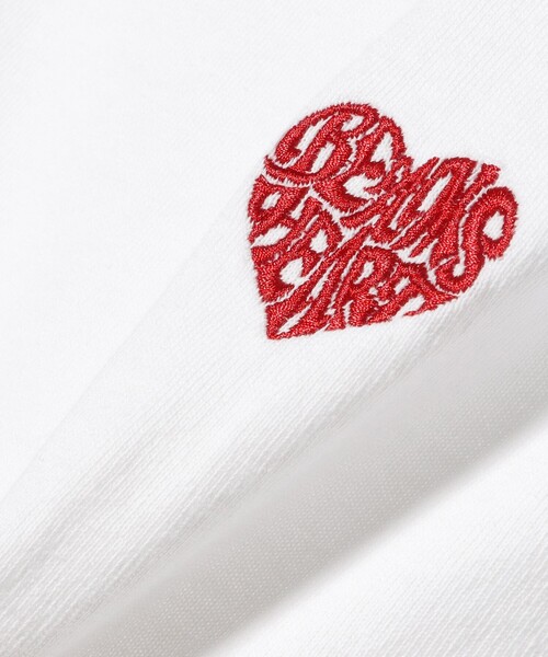 BEAMS HEART（ビームスハート）の「【ユニセックス】ハート ワンポイント刺繍 Tシャツ（Tシャツ/カットソー・メンズ・チャコールグレー/ホワイト・XL/L/M/S）」の11枚目の写真