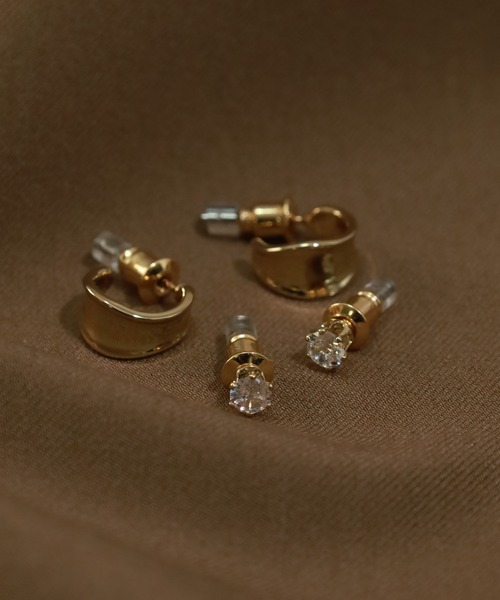 Meing(ミーイング)の「Meing 4点セット ピアス(ピアス(両耳用)・レディース・シルバー系4/ゴールド系3/シルバー系2/ゴールド系1/シルバー/シルバー系9/シルバー系8/シルバー系7/シルバー系6/ゴールド系/ゴールド系8/ゴールド系7/ゴールド系6/ゴールド系5/シルバー系1/シルバー系/ゴールド/ゴールド系9/シルバー系5/ゴールド系4/シルバー系3/ゴールド系2・FREE)」の16枚目の写真
