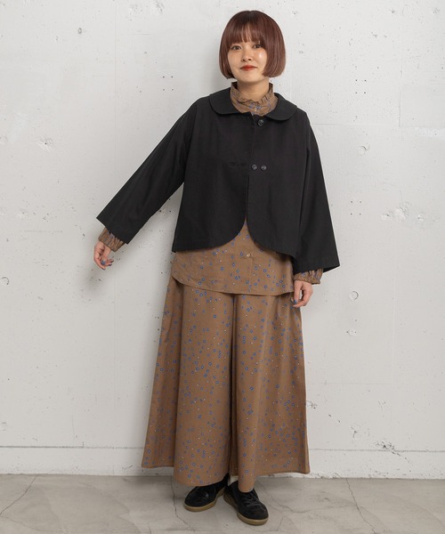 POU DOU DOU（プードゥドゥ）の「ラウンドカラークロップドジャケット（ブルゾン・レディース・スミクロ/インディゴブルー/ブラック・3）」の21枚目の写真