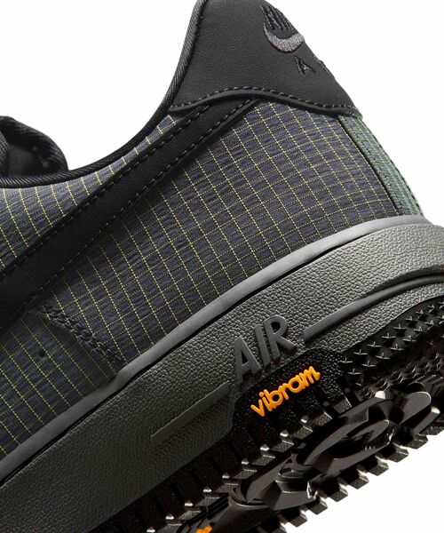 ナイキ エア フォース 1 '07 LX ヴィブラム メンズシューズ / Nike Air