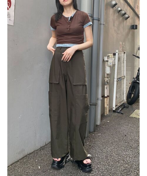 MURUA(ムルーア)の「ヘンリーネックレイヤードトップス(Tシャツ/カットソー・レディース・グレー/ブラック/ブラウン・FREE)」の21枚目の写真