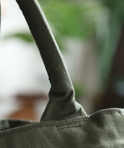 l'atelier Nuuit(アトリエヌイ)の「ライトキャンバス トートバッグ(トートバッグ・レディース・ダークグリーン/ベージュ/ダークグレー/レッド/ブラウン・ONE SIZE)」の16枚目の写真