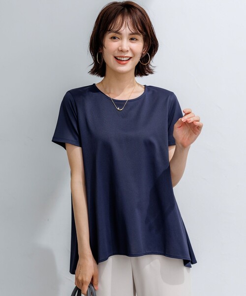 組曲(クミキョク)の「スウェットファンクションジャージー フレアカットソー(Tシャツ/カットソー・レディース・グリーン系/ホワイト系/ネイビー系/ブラウン系・2/3)」の4枚目の写真