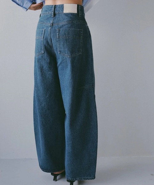 N WITH.(エヌウィズ)の「カーブシルエットデニムパンツ/ドローストリングデザイン × ボリュームシルエット(デニムパンツ・レディース・ブルー/ブラック・M/S/XS)」の10枚目の写真