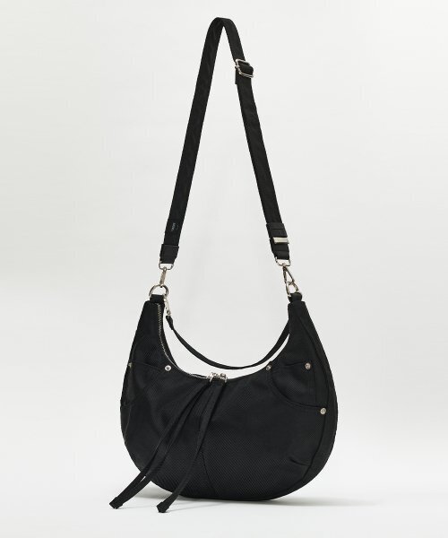 MAISON MINED(メゾンミネド)の「TWO TONE SADDLEBAG BLACK(メッセンジャーバッグ・レディース・その他・MEDIUM)」の21枚目の写真