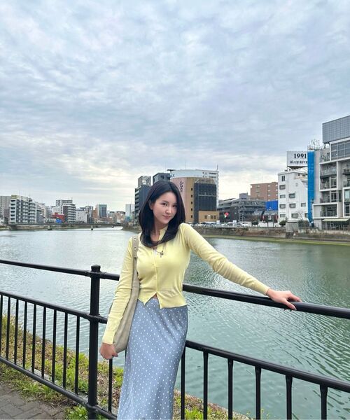 RONRON(ロンロン)の「SOFT DAYS KNIT CARDIGAN YELLOW(ニット/セーター・レディース・その他・FREE)」の3枚目の写真