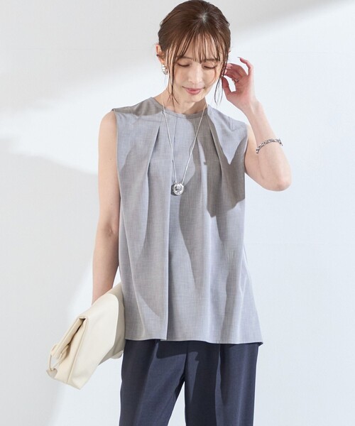 SHIPS Colors(シップス カラーズ)の「SHIPS Colors:〈手洗い可能〉リネンライク シャンブレー ノースリーブ ブラウス◇(シャツ/ブラウス・レディース・ブラウン/ネイビー/グレー・ONE SIZE)」の22枚目の写真
