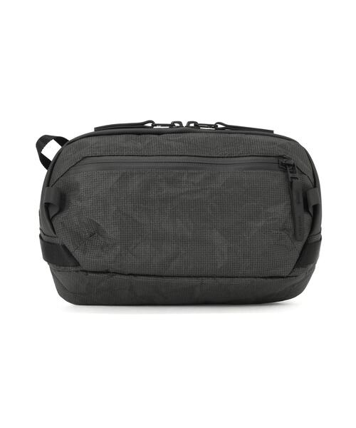 Aer(エアー)の「Aer(エアー)Day Sling 4 Ultra AER-28072(ボディバッグ/ウエストポーチ・メンズ・ブラック・F)」の2枚目の写真