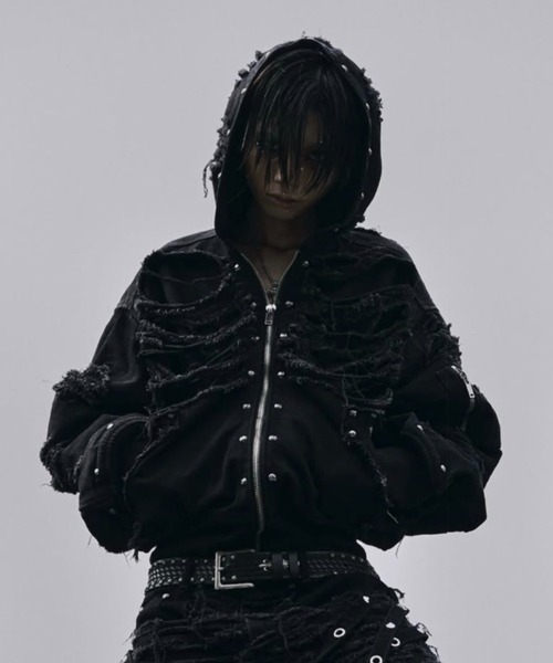 UNIZ(ユニズ)の「【UNIZ】Rogue Distressed Zip Jacket / 【ユニズ】ダメージデニムジップパーカー(パーカー・メンズ・ブラック・01/00)」の5枚目の写真