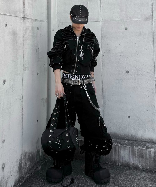 UNIZ(ユニズ)の「【UNIZ】Rogue Distressed Zip Jacket / 【ユニズ】ダメージデニムジップパーカー(パーカー・メンズ・ブラック・01/00)」の14枚目の写真