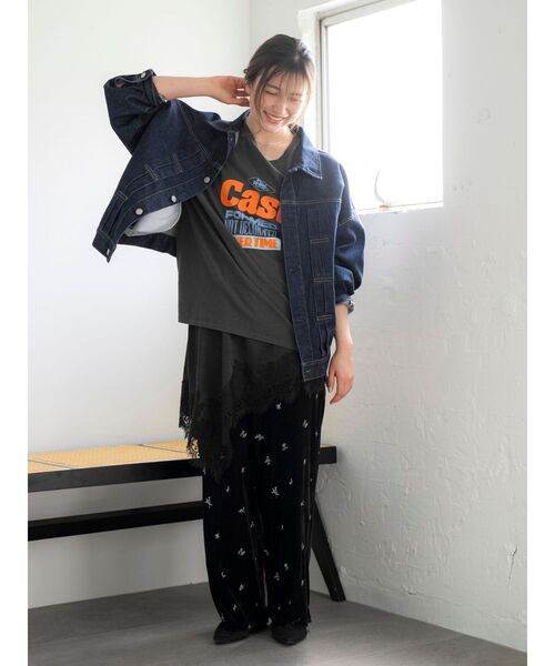 Ungrid(アングリッド)の「ロゴアソートハーフスリーブTee(Tシャツ/カットソー・レディース・パープル/オレンジ/チャコールグレー/オフホワイト・FREE)」の9枚目の写真