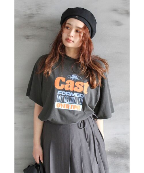 Ungrid(アングリッド)の「ロゴアソートハーフスリーブTee(Tシャツ/カットソー・レディース・パープル/オレンジ/チャコールグレー/オフホワイト・FREE)」の18枚目の写真