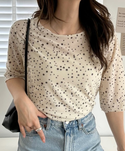 umune(ウムネ)の「シアーTシャツ ドット柄 水玉 総柄 五分袖 ハーフスリーブ 透け感 カットソー クルーネック トップス インナー 夏(Tシャツ/カットソー・レディース・アイボリー/ピンク/ブラウン・FREE)」の9枚目の写真