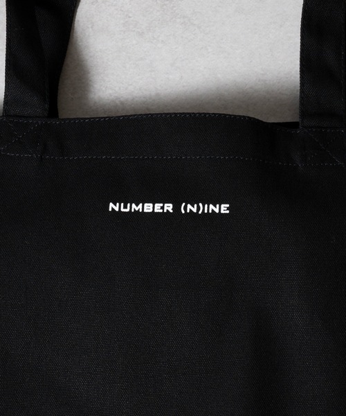NUMBER (N)INE(ナンバーナイン)の「HAND PAINTED Number⑨ CANVAS TOTE BAG / ハンドペイント ナンバーナインロゴ キャンバス トートバッグ(トートバッグ・メンズ・アイボリー/ブラック/ライトグレー・FREE)」の6枚目の写真
