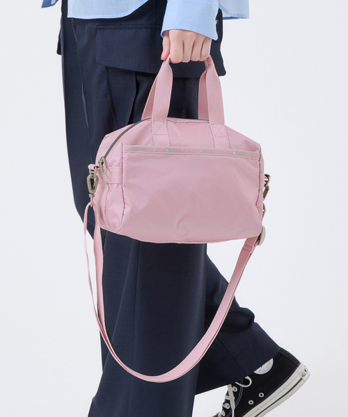 LeSportsac（レスポートサック）の「SMALL UPTOWN SATCHEL ソフトモーブC（ショルダーバッグ・レディース・ピンク・FREE）」の2枚目の写真