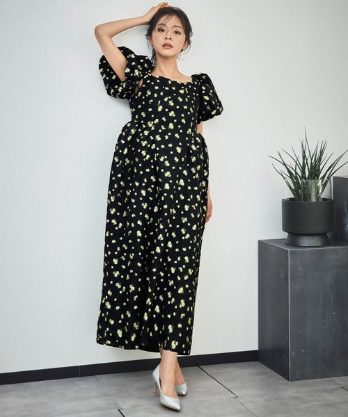 girl(ガール)の「袖取り外し可能 3WAY フラワージャガード パフスリーブ ロング ワンピース 結婚式 パンツドレス パーティードレス オケージョンドレス お呼ばれ 二次会 成人式 同窓会 謝恩会 マタニティ 妊婦《着用動画あり》(ドレス・レディース・ブラック×グレー/ホワイト×イエロー/ブラック×イエロー・MT/M/S)」の6枚目の写真