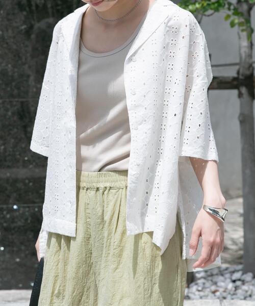 ITEMS URBANRESEARCH(アイテムズ アーバンリサーチ)の「レース開襟シャツ(シャツ/ブラウス・レディース・ブラック/ホワイト・FREE)」の3枚目の写真