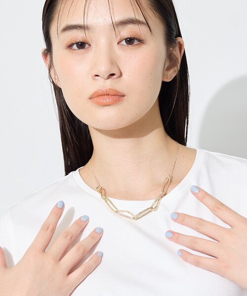 INDIVI(インディヴィ)の「ニュアンスチェーン ネックレス(ネックレス・レディース・ゴールド/シルバー・00)」の7枚目の写真