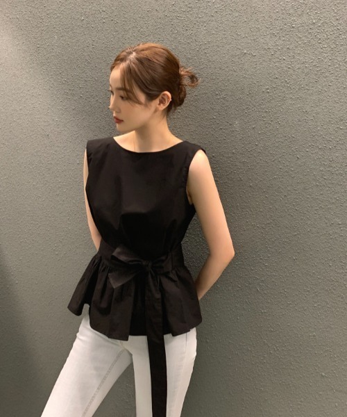 FAVORITO(ファヴォリート)の「リボンノースリーブブラウス(シャツ/ブラウス・レディース・ブラック/ホワイト/ブルー・F)」の10枚目の写真