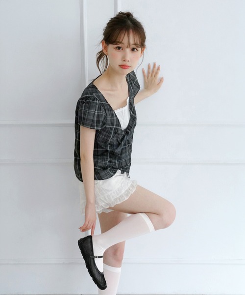 by muni:r(バイ ムニール)の「レースレイヤード風 チェックツイストブラウス/2026 AW COLLECTION(シャツ/ブラウス・レディース・ブラック/ベージュ・FREE)」の13枚目の写真