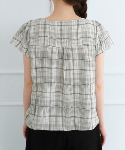 by muni:r(バイ ムニール)の「レースレイヤード風 チェックツイストブラウス/2026 AW COLLECTION(シャツ/ブラウス・レディース・ブラック/ベージュ・FREE)」の9枚目の写真