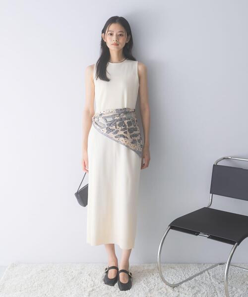 URBAN RESEARCH ROSSO WOMEN(アーバンリサーチ ロッソ)の「ストレートロングニットドレス(ワンピース・レディース・オフホワイト/ブラック・36/38)」の5枚目の写真