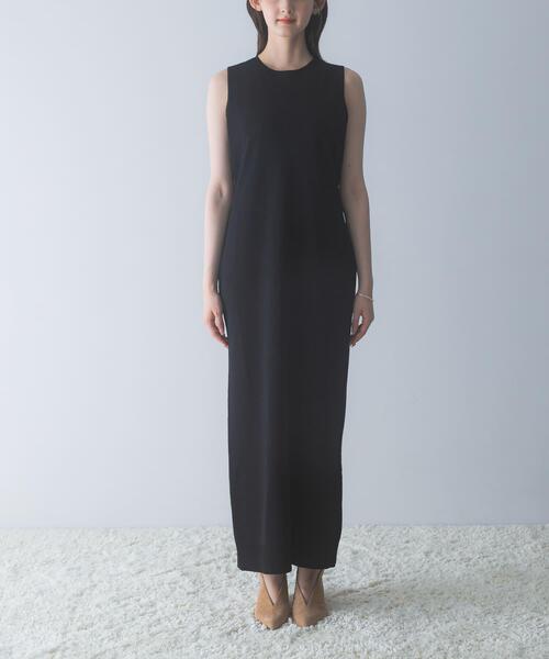 URBAN RESEARCH ROSSO WOMEN(アーバンリサーチ ロッソ)の「ストレートロングニットドレス(ワンピース・レディース・オフホワイト/ブラック・36/38)」の13枚目の写真