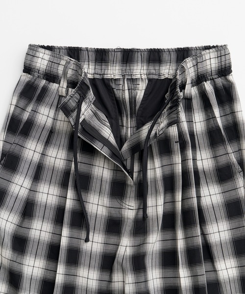 PRANK PROJECT(プランクプロジェクト)の「【2026Autumn Pre-Order】シルキーイージースラックス / Silky Easy Slacks(スラックス・レディース・ピンク/ブラック/マルチ・38/36)」の22枚目の写真