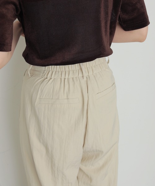 cheriella(シェリエラ)の「【cheriella】リネンライク タックレースパンツ LINEN-LIKE TUCKED LACE PANTS(スラックス・レディース・ブラウン/アイボリー/ブラック・FREE)」の15枚目の写真
