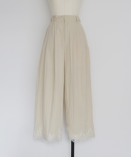 cheriella(シェリエラ)の「【cheriella】リネンライク タックレースパンツ LINEN-LIKE TUCKED LACE PANTS(スラックス・レディース・ブラウン/アイボリー/ブラック・FREE)」の12枚目の写真
