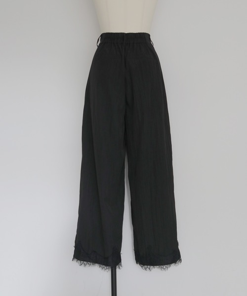cheriella(シェリエラ)の「【cheriella】リネンライク タックレースパンツ LINEN-LIKE TUCKED LACE PANTS(スラックス・レディース・ブラウン/アイボリー/ブラック・FREE)」の14枚目の写真