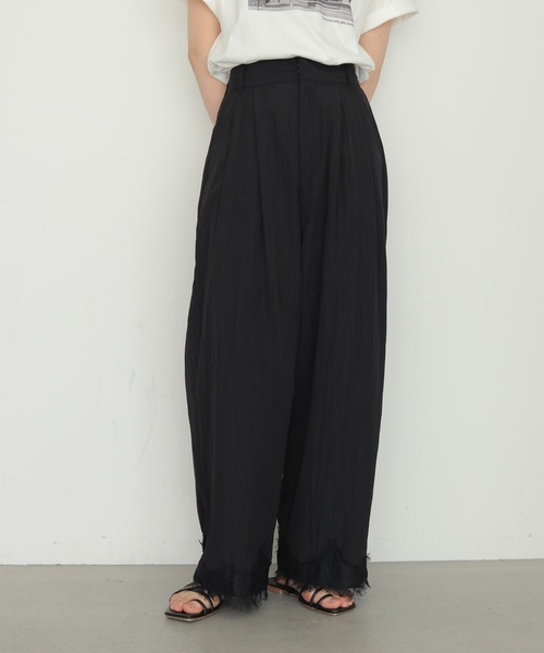 cheriella(シェリエラ)の「【cheriella】リネンライク タックレースパンツ LINEN-LIKE TUCKED LACE PANTS(スラックス・レディース・ブラウン/アイボリー/ブラック・FREE)」の20枚目の写真