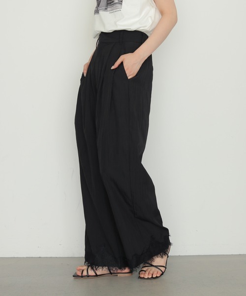 cheriella(シェリエラ)の「【cheriella】リネンライク タックレースパンツ LINEN-LIKE TUCKED LACE PANTS(スラックス・レディース・ブラウン/アイボリー/ブラック・FREE)」の21枚目の写真