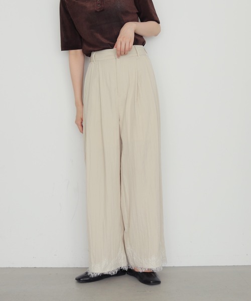 cheriella(シェリエラ)の「【cheriella】リネンライク タックレースパンツ LINEN-LIKE TUCKED LACE PANTS(スラックス・レディース・ブラウン/アイボリー/ブラック・FREE)」の13枚目の写真
