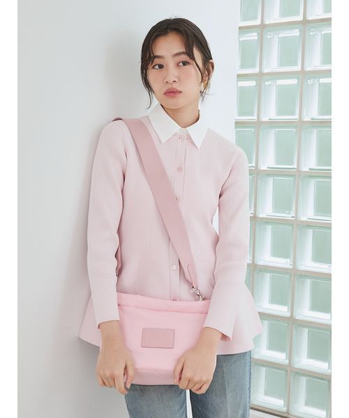 Mila Owen(ミラオーウェン)の「【WEB限定】パデッドショルダー(ショルダーバッグ・レディース・ライトピンク/ブラック/ベージュ/ブラウン・F)」の15枚目の写真