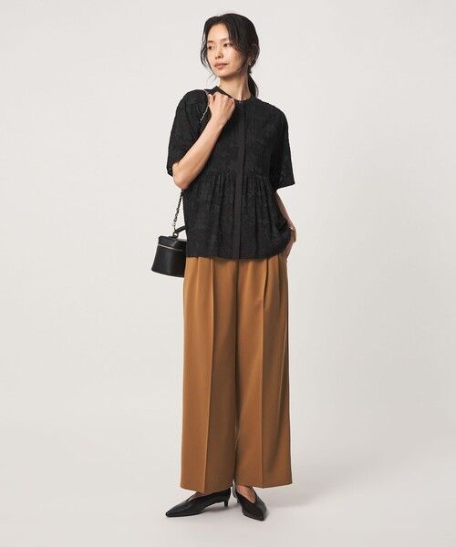 green label relaxing（グリーンレーベルリラクシング）の「カット ジャガード 5分袖 ブラウス（シャツ/ブラウス・レディース・ホワイト/ブラック・FREE）」の3枚目の写真