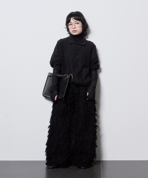 TAAKK(ターク)の「TAAKK SHAGGY DENIM PANTS TA26AW-PT338:パンツ(デニムパンツ・レディース・ブラック・MEDIUM/SMALL)」の2枚目の写真