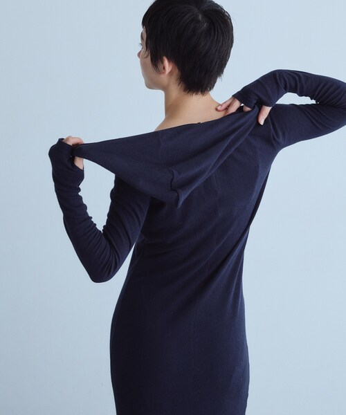 CODE A（コードエー）の「UKI UKI＊CODE A｜hooded jersey dress（ワンピース・レディース・グレー/ネイビー・38/36）」の7枚目の写真