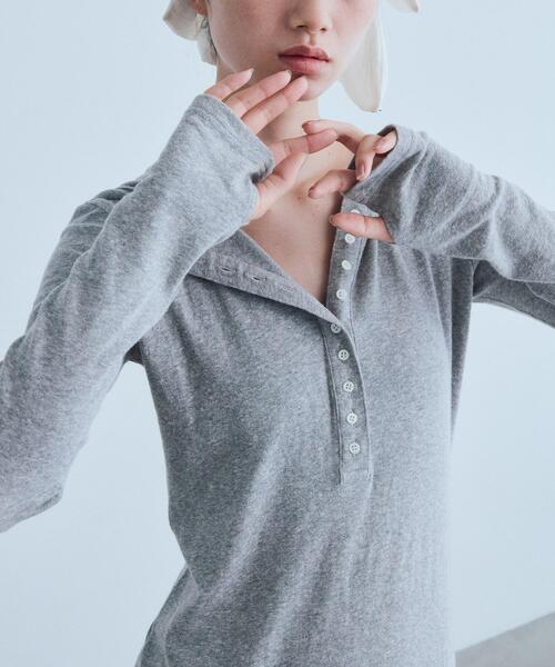 CODE A（コードエー）の「UKI UKI＊CODE A｜hooded jersey dress（ワンピース・レディース・グレー/ネイビー・38/36）」の13枚目の写真