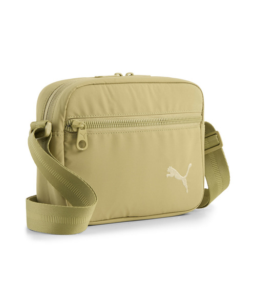 PUMA(プーマ)の「PUMA プーマ ウィメンズ HER クロスボディ バッグ 1.5L(ショルダーバッグ・レディース・ピンクベージュ/ブラック/ブラウン系その他・フリー)」の2枚目の写真