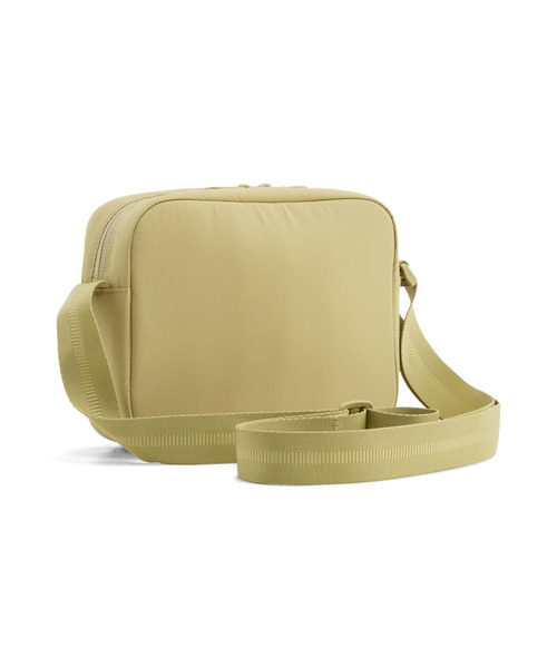 PUMA(プーマ)の「PUMA プーマ ウィメンズ HER クロスボディ バッグ 1.5L(ショルダーバッグ・レディース・ピンクベージュ/ブラック/ブラウン系その他・フリー)」の4枚目の写真
